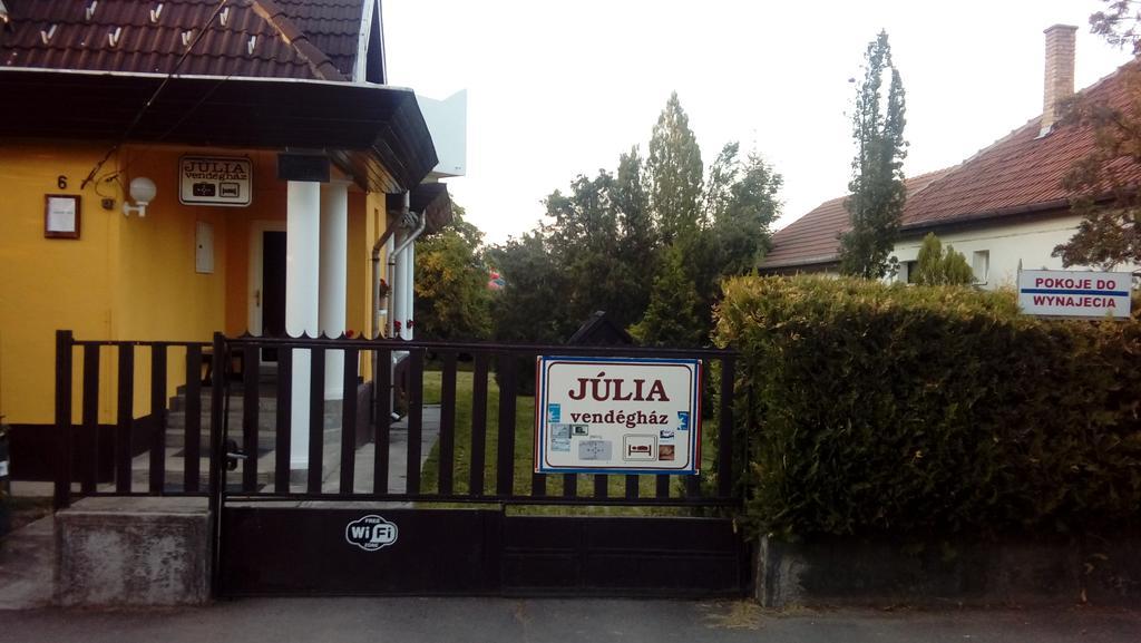 Júlia Vendégház Sárospatak Esterno foto